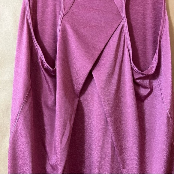 Lululemon | Essential Tank *Pleated Back Moss Rose Scoop Neck Tank Top Size 6 - Picture 8 of 10